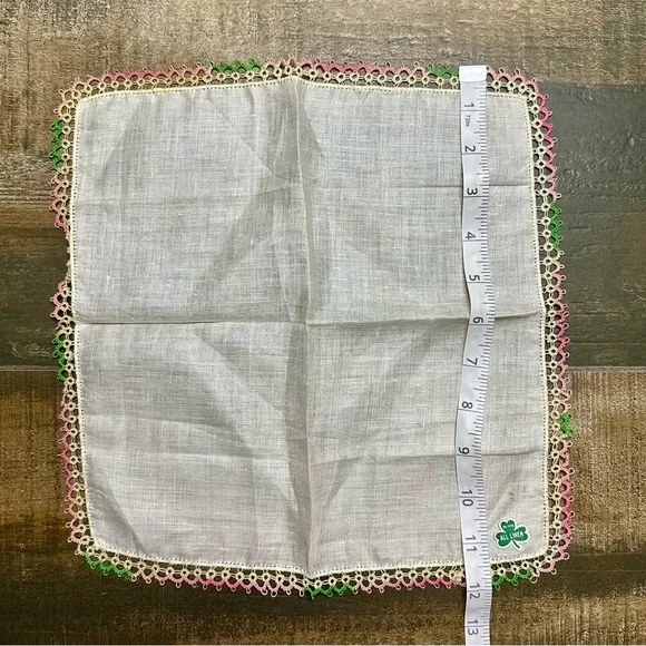 Vintage Linen Handkerchief w/ Pink & Green Lace Trim – 15” - Picture 5 of 6